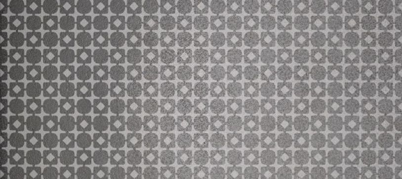 iolite nera decoro geometrico